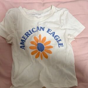 American Eagle Outfitters women’s T-Shirt with Blue and Orange Flower Design